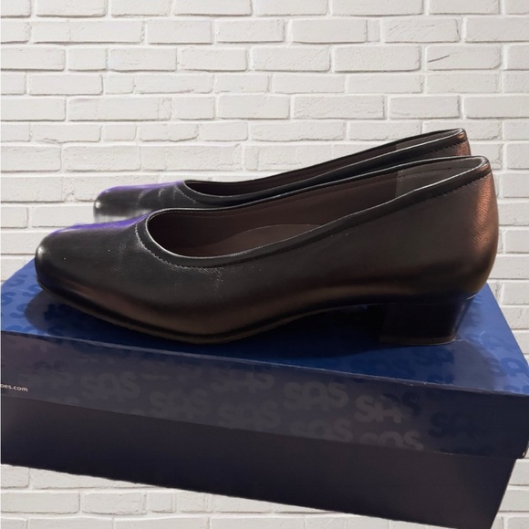 SAS Running Late-X Black Leather Comfort Heels Women’s 7.5 M - Picture 3 of 7